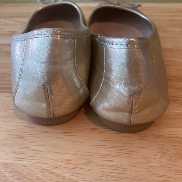 American Eagle Metallic Ballet Flats with Bow Accent - Picture 6 of 12
